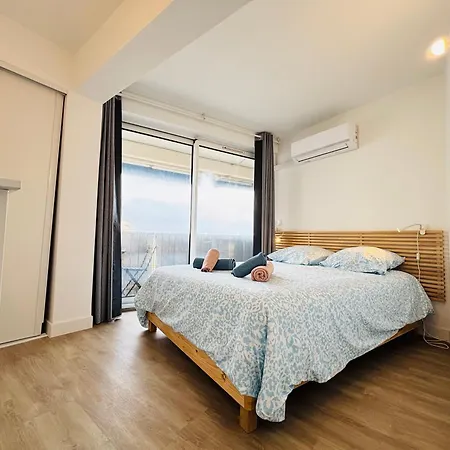 Apartment Le Cap D'agde, Le Baia,vue Mer, 20m De La Plage, Piscine